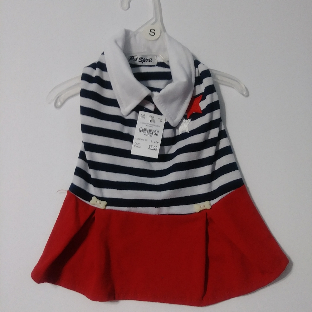 New Small dog dress